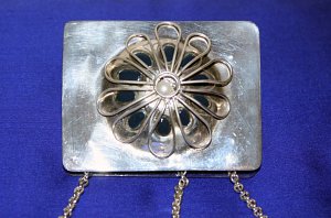 Chatelaine plate